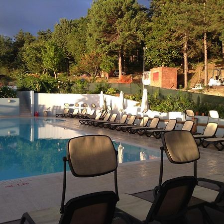 Hotel Camping Pineta Urbino Exteriér fotografie